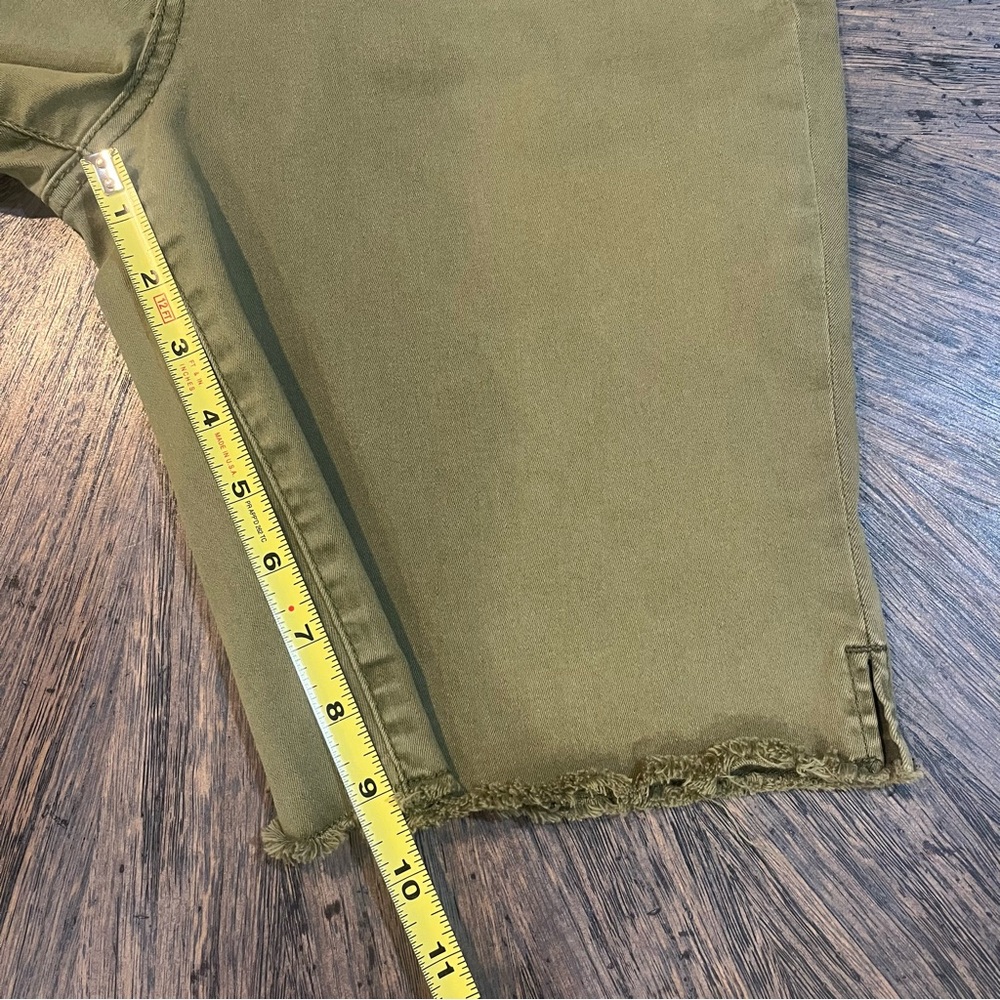 KUT from the Kloth Natalie‎ Bermuda Shorts Olive Green – Size 8 - Picture 11 of 12